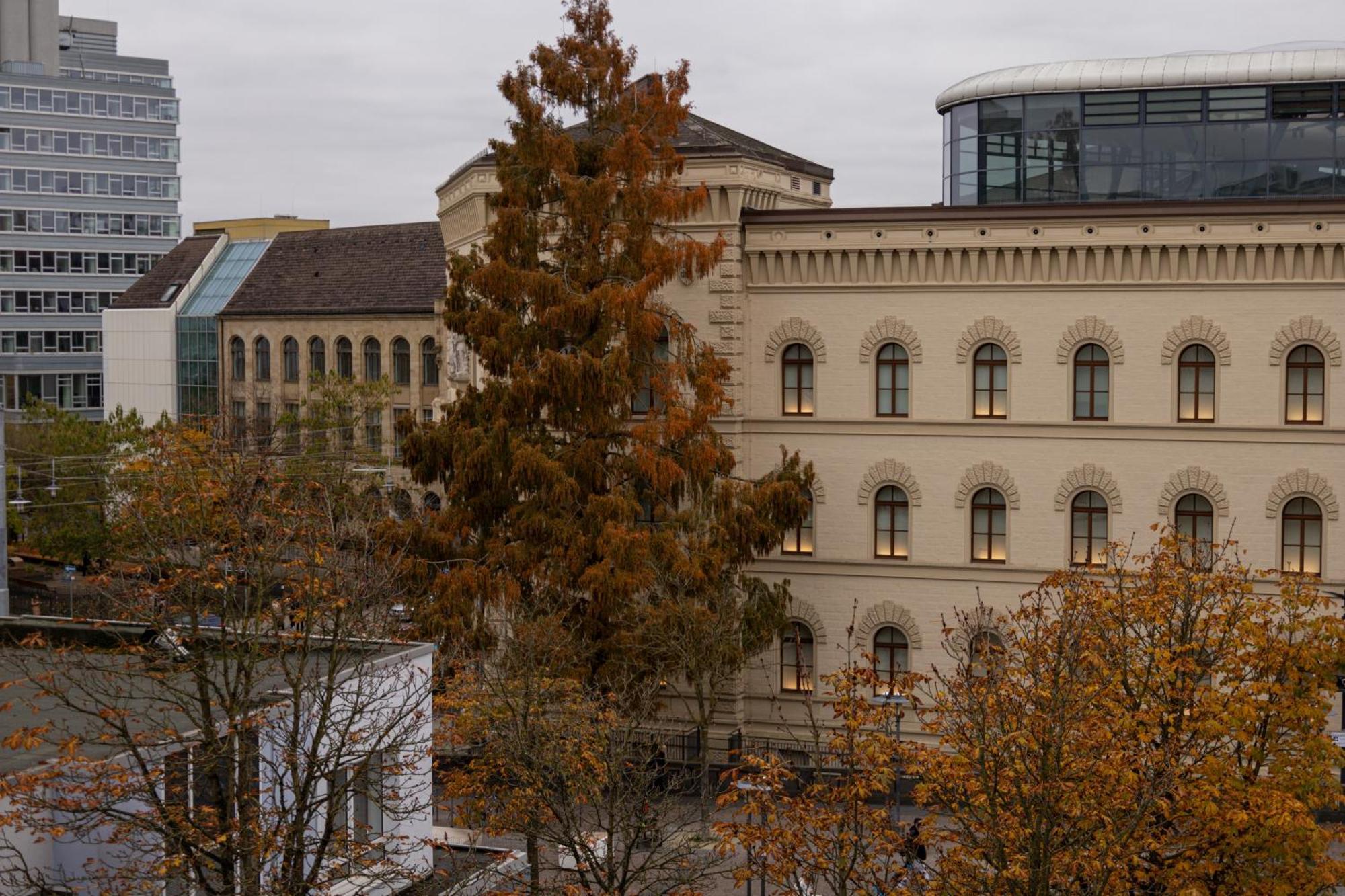 Hln Apartments Am Bahnhof Saarbrucken Bagian luar foto